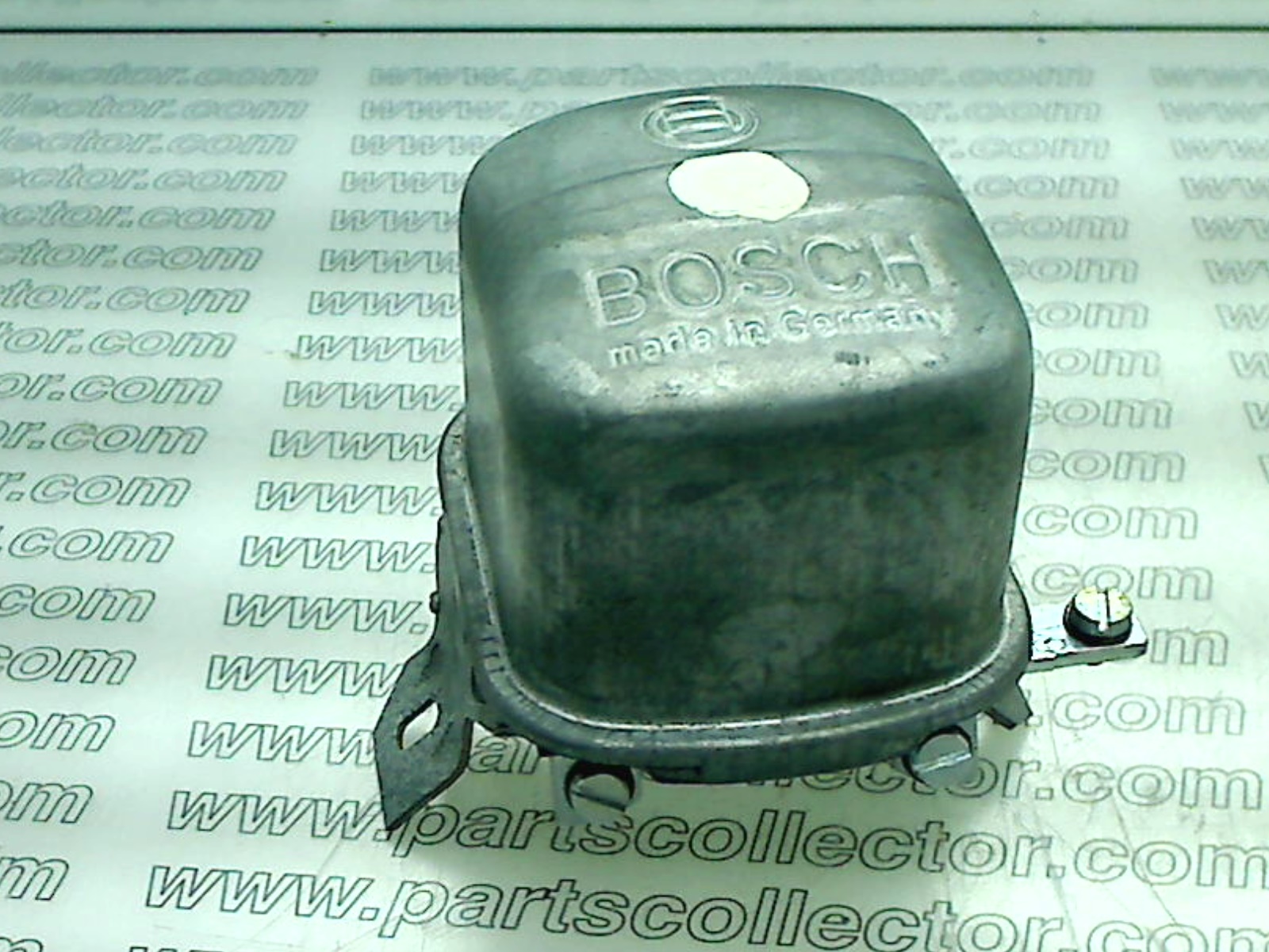 VOLTAGE REGULATOR